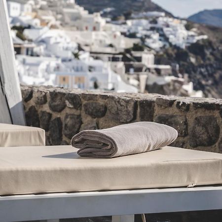 Solstice Luxury Suites Oia  Exterior foto