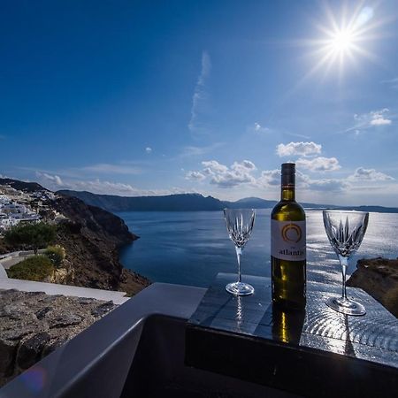 Solstice Luxury Suites Oia  Exterior foto