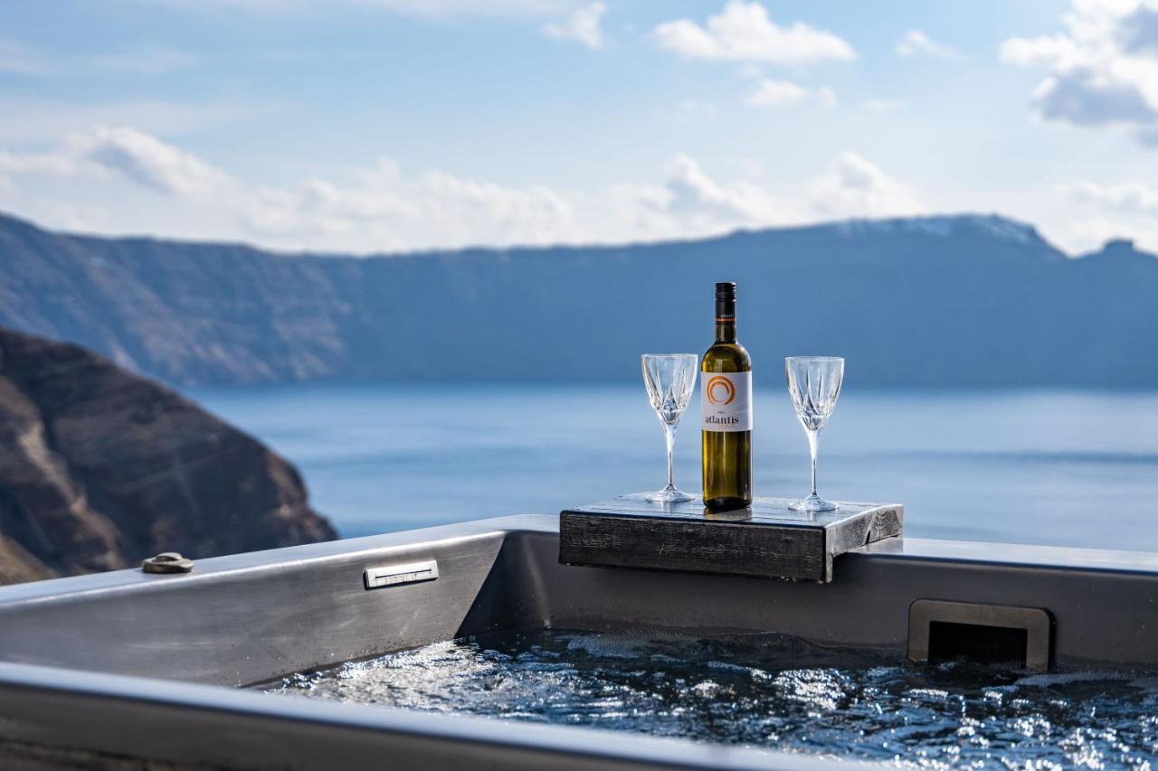 Solstice Luxury Suites Oia  Exterior foto