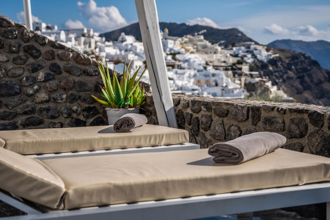 Solstice Luxury Suites Oia  Exterior foto